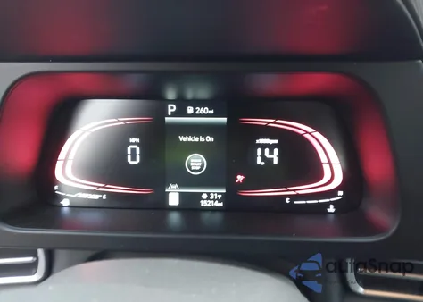 2025 Hyundai Elantra Sel Sport z USA, uszkodzony, nr VIN KMHLM4DG8SU970718